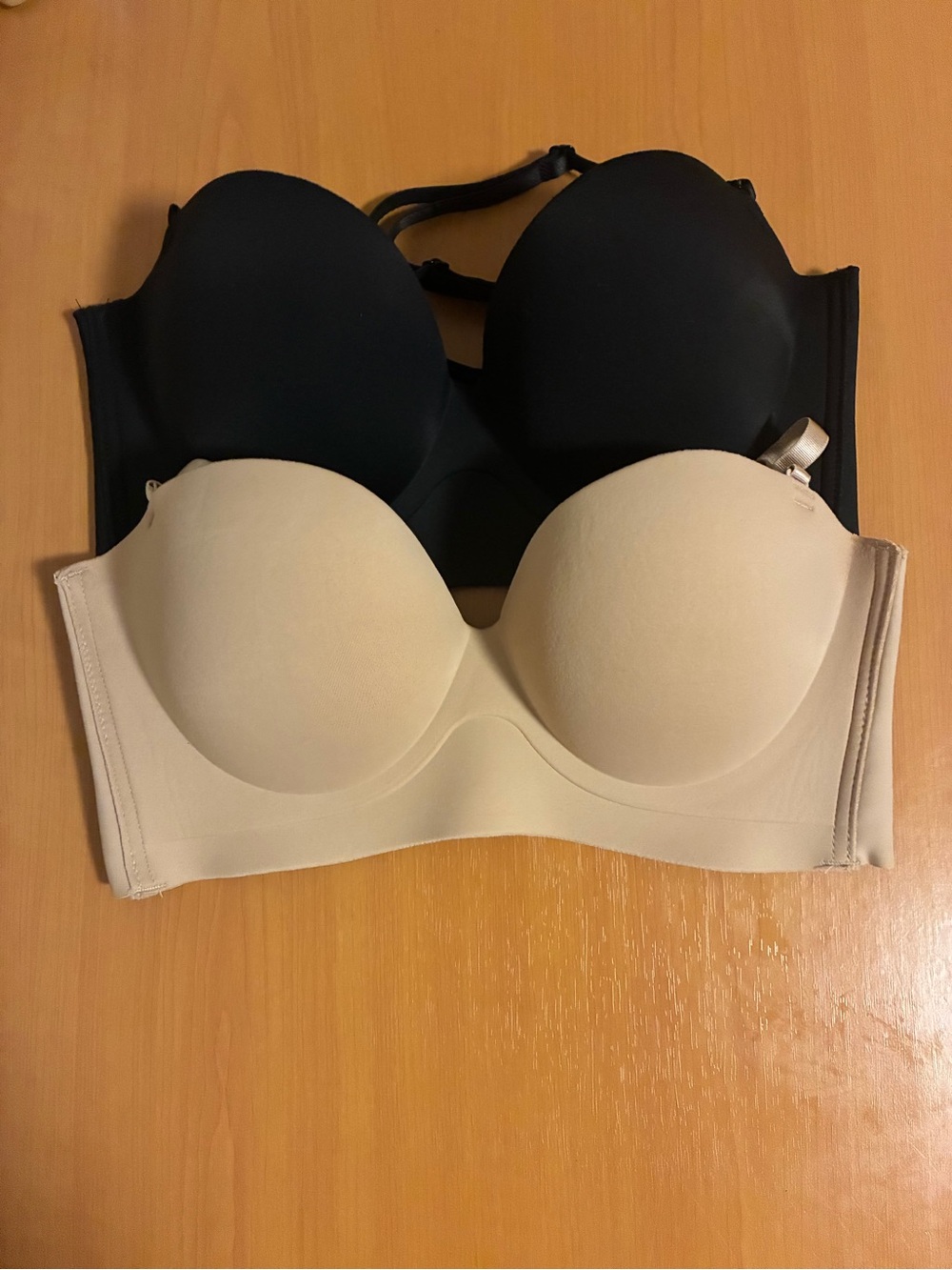 Strapless Seamless Bandeau Bra 34c Black & Beige